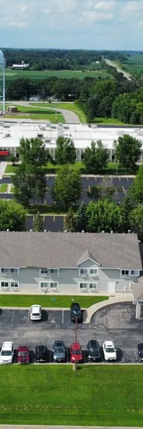GrandStay Hotel and Suite Waseca，位于Waseca的酒店