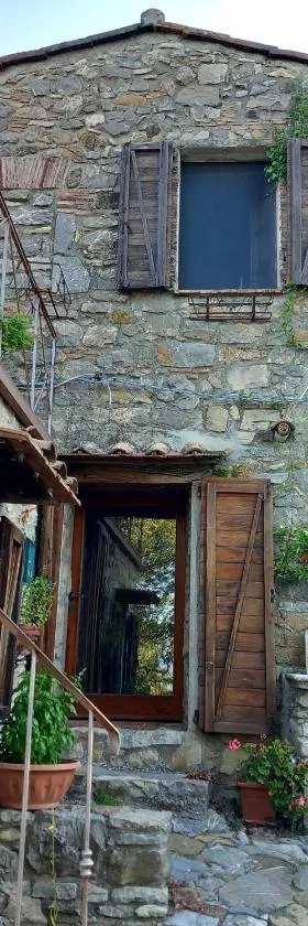 Casa della pace - apartment with private entrance，位于Elmo的酒店