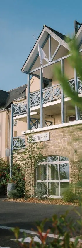 Hotel Aigue Marine，位于特雷吉耶的酒店