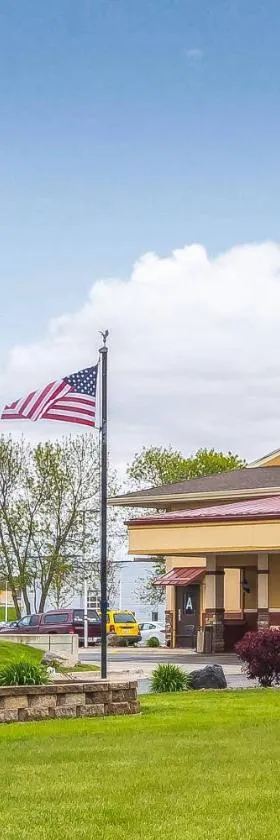 Quality Inn Janesville North，位于简斯维尔的酒店