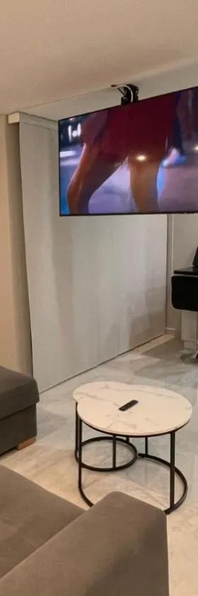 Moderno Apartamento Primer Piso Cerca de Pereira，位于多斯克布拉达斯的酒店