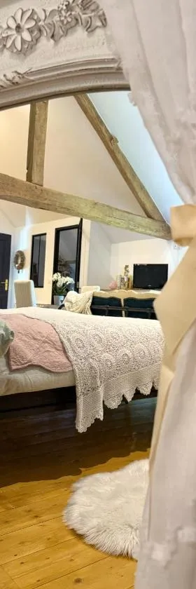 Au petit bonheur de séraphine，位于Saint-Aubin的酒店