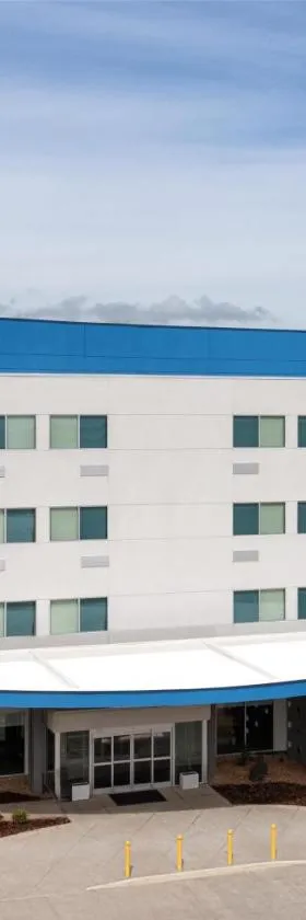 GLō Best Western Tulsa-Catoosa East Route 66，位于卡图萨的酒店