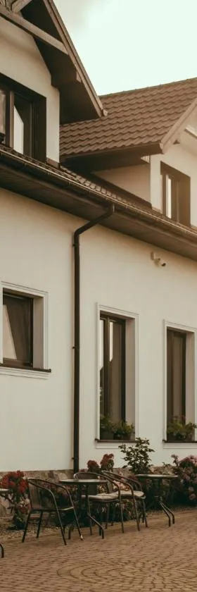 Folwark w Szczerym Polu，位于Zaręby Kościelne的酒店
