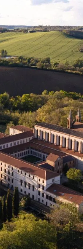 Hotellerie de l'Abbaye du Désert，位于Bellegarde的酒店