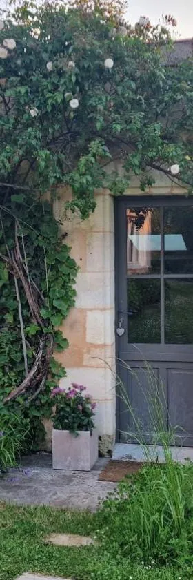 Casita Alegria & Cabana Alegria - 2 chambres d'hôtes，位于Plassac的酒店