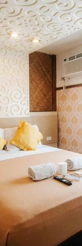 Villa Rosita Hotel Naga City by RedDoorz，位于那牙的酒店