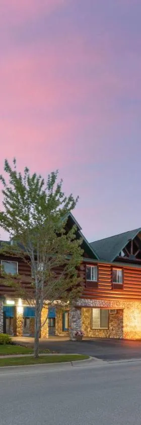 Days Inn by Wyndham Mackinaw City - Bridgeview Area，位于麦基诺城的酒店