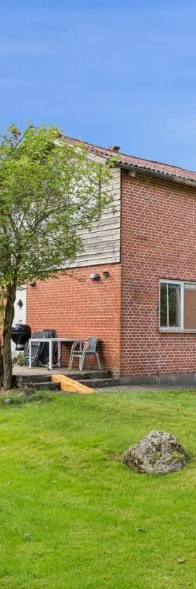Døssinghus Holiday Apartments，位于Kjellerup的酒店