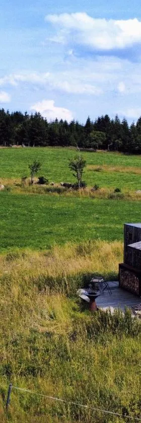 Glamping Na Malém Háji，位于Hora Svaté Kateřiny的酒店