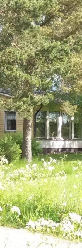 ANNA Jeppo Guesthouses，位于Uusikaarlepyy的酒店