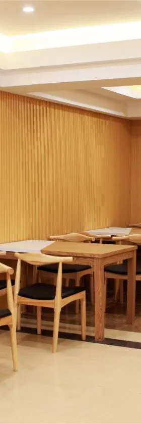 格林豪泰江苏省扬州市扬州大厦商务酒店，位于扬州的酒店