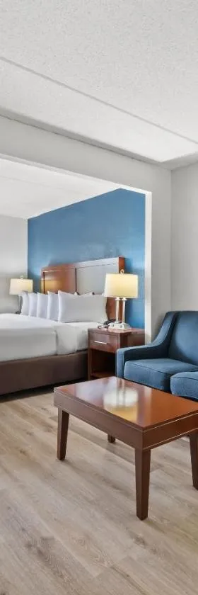 Comfort Suites Near Casinos，位于诺维奇的酒店