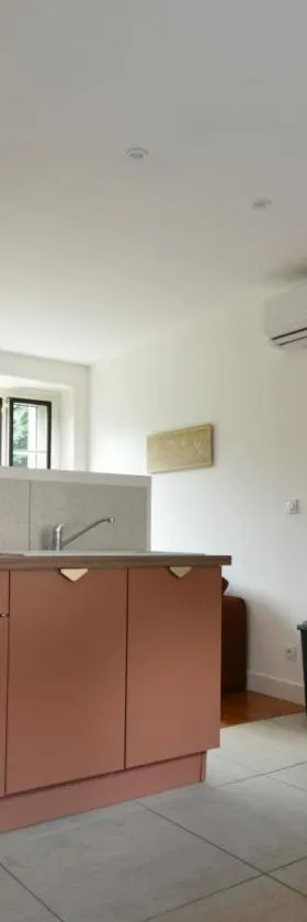 "Le Bohème", logement cosy, au calme，位于Vertrieu的酒店