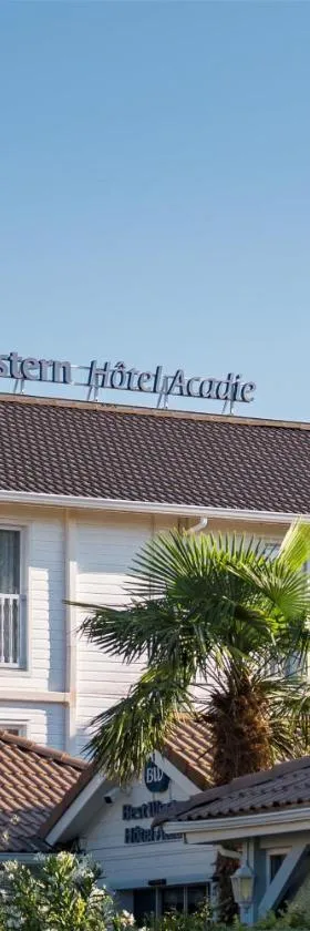 Best Western Hotel Acadie Paris Nord Villepinte，位于弗朗斯地区特朗布莱的酒店