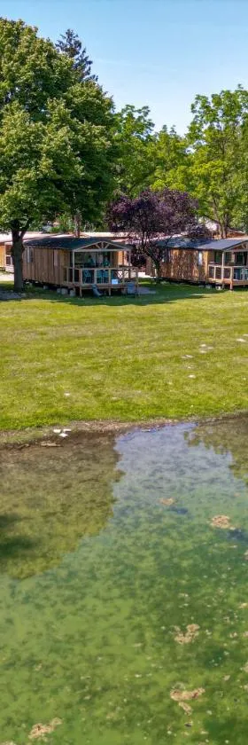 Camping ClicoChic Au Clair Ruisseau，位于Gerstheim的酒店