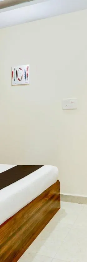 Hotel O Vyb Hotels，位于海得拉巴的酒店