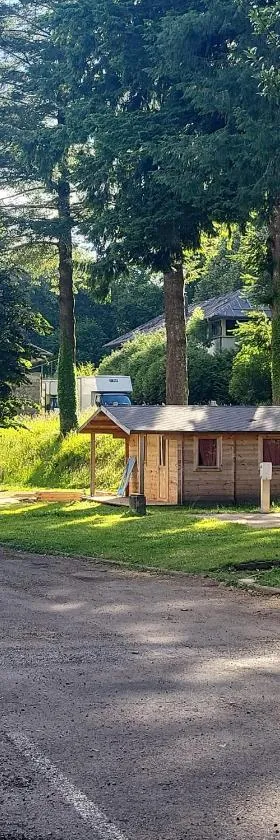 Chalet privé résident - camping la raviège，位于拉萨尔韦塔的酒店