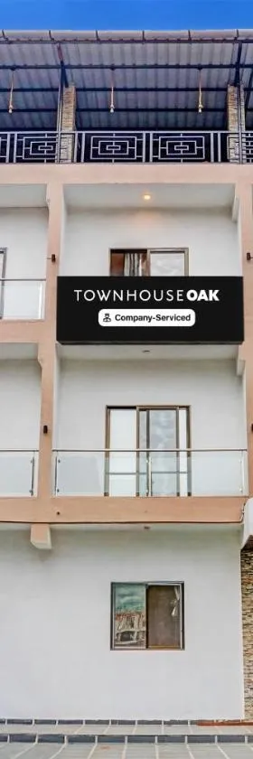 Townhouse Lonavala Formerly Mountain Meadows Resort，位于罗纳瓦拉的酒店