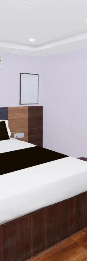 Super Townhouse Rauniyar City Centre Ratu Road，位于兰奇的酒店