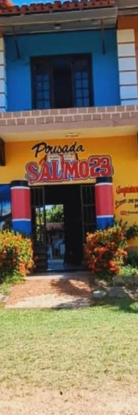 Pousada Salmo 23，位于阿尔戈杜瓦尔的酒店