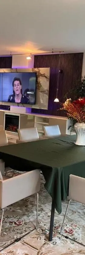 Villa op de hoek Rooms，位于阿尔斯特的酒店