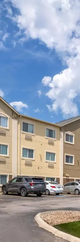 Comfort Suites Omaha Northwest，位于奥马哈的酒店