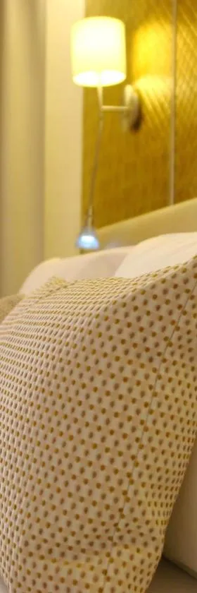 Invisa Hotel La Cala，位于圣埃乌拉利亚的酒店