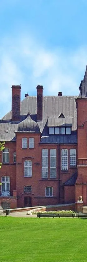 Pałac w Kobylnikach，位于克鲁什维察的酒店