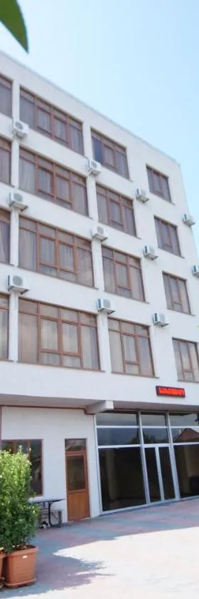 Hotel 725，位于巴统的酒店