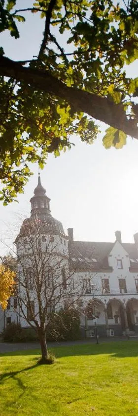 Hellidens Slott，位于蒂达霍尔姆的酒店