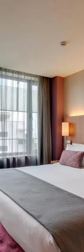 Hotel Badalona Tower，位于巴达洛纳的酒店