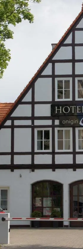 Hotel Park，位于伊诺弗罗茨瓦夫的酒店