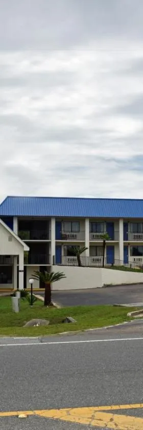 Bonifay Inn，位于Bonifay的酒店