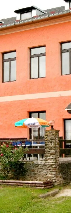 Penzion Muflon，位于Bělá nad Radbuzou的酒店