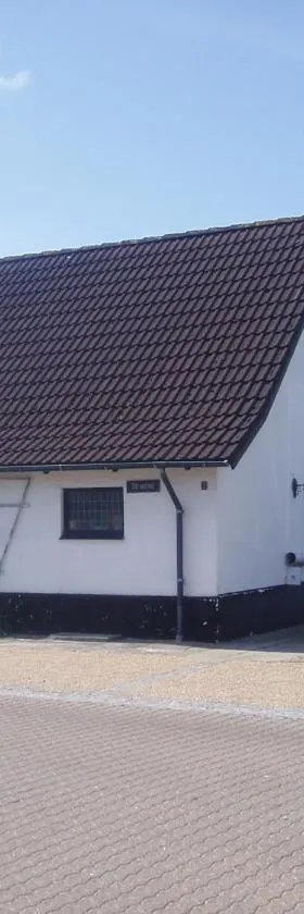 Strandhuset Holiday Home，位于格林哥里的酒店
