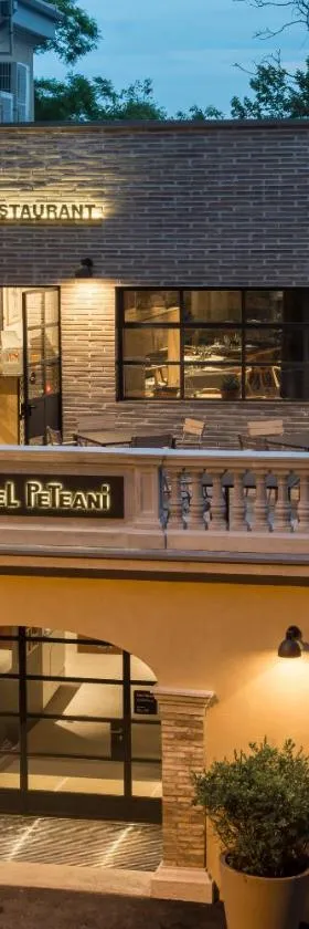 Hotel Peteani，位于拉宾的酒店