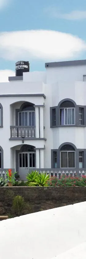 Hotel Cruz Grande-Brava，位于Vila Nova Sintra的酒店