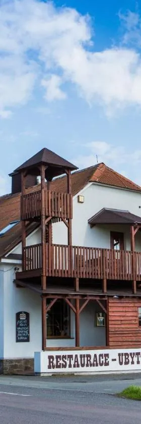 Penzion Country Steak Restaurant，位于兰什克龙的酒店