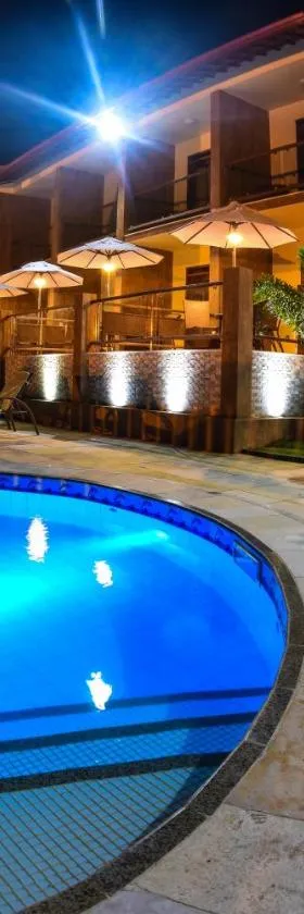 Genus Beach Hotel，位于拉戈伊尼亚的酒店
