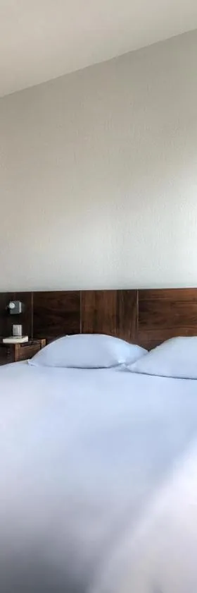 Comfort Aparthotel Lourdes L'Acacia，位于卢尔德的酒店