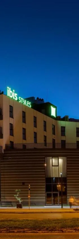 ibis Styles Nowy Sacz，位于新松奇的酒店