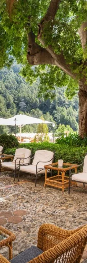 Hotel Rural S'Olivaret & Spa，位于阿拉罗的酒店