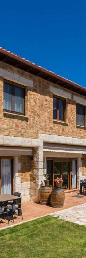 Casas Rurales La Niña A，位于Villacorza的酒店