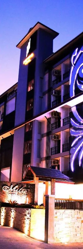 麦特罗SPA酒店，位于Thung Song的酒店
