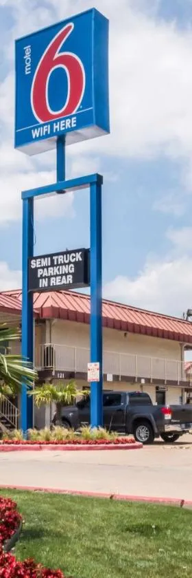 Motel 6-Mesquite, TX - Rodeo - Convention Ctr，位于梅斯基特的酒店