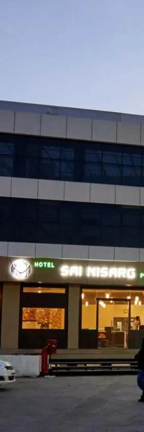金色之景酒店，位于舍地的酒店