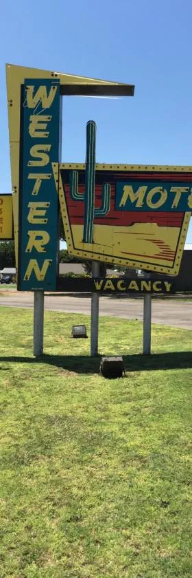 Western Motel，位于Sayre的酒店