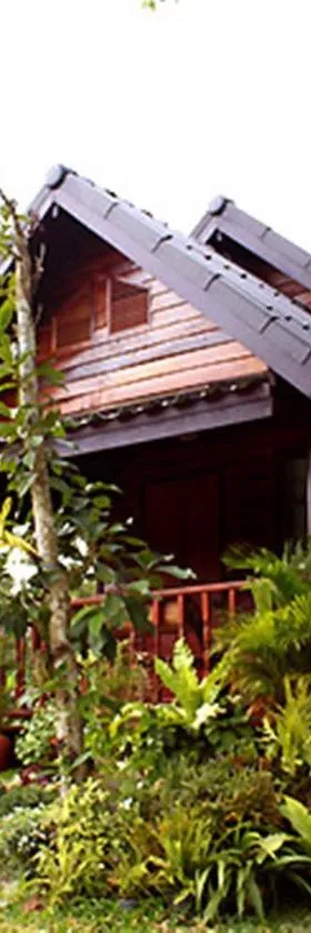 Baansuan Lychee Maeklong Resort Ampawa，位于安帕瓦的酒店