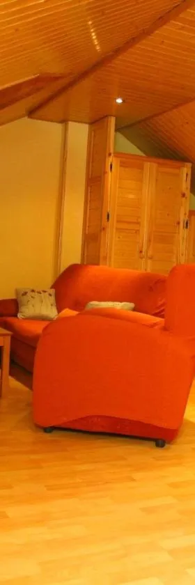 Casa de Abril 1，位于San Cristóbal de Valdueza的酒店